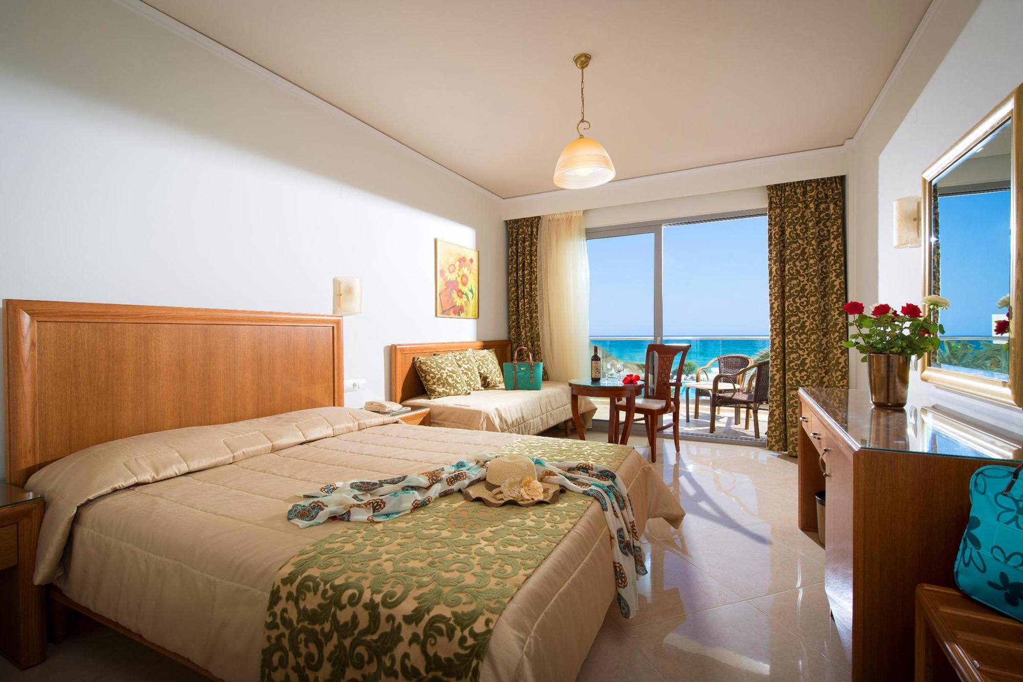Stalida Ariadne Beach Hotel מראה חיצוני תמונה