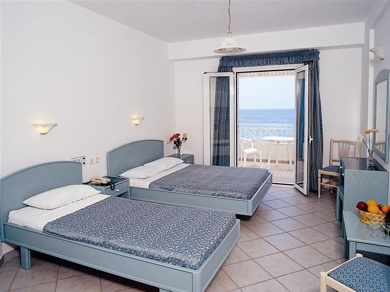 Stalida Ariadne Beach Hotel מראה חיצוני תמונה