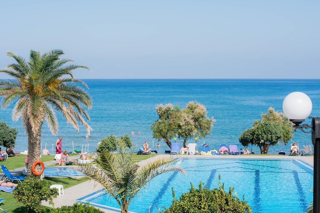Stalida Ariadne Beach Hotel מראה חיצוני תמונה