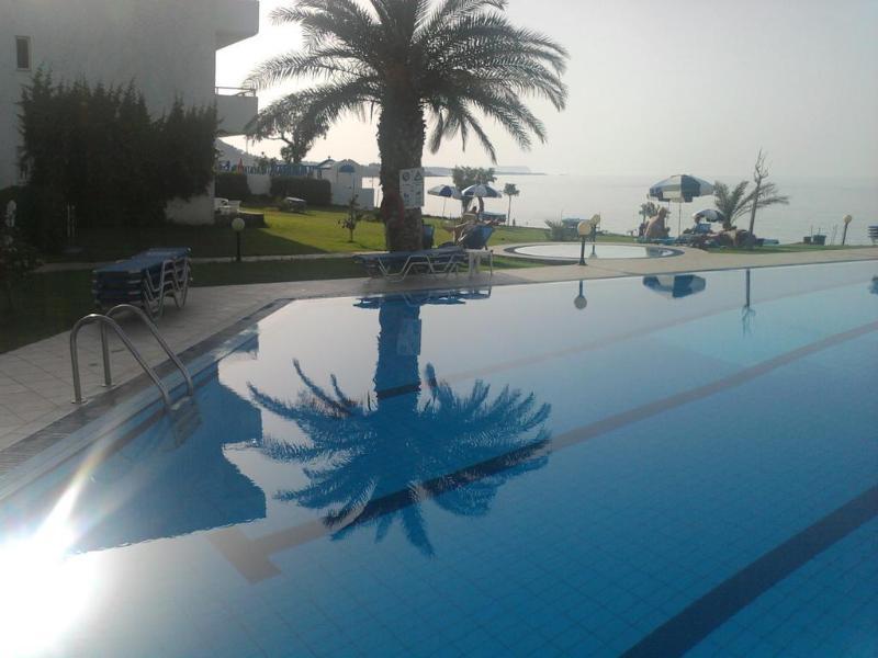 Stalida Ariadne Beach Hotel מראה חיצוני תמונה